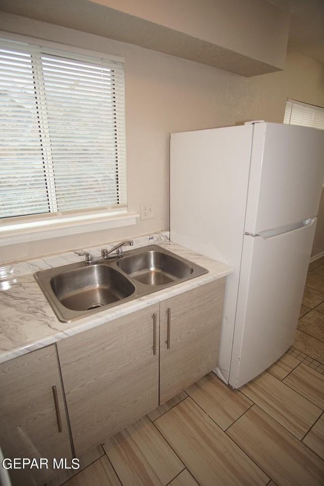 3624 Keltner Ave #6 - Photo 6 of 11