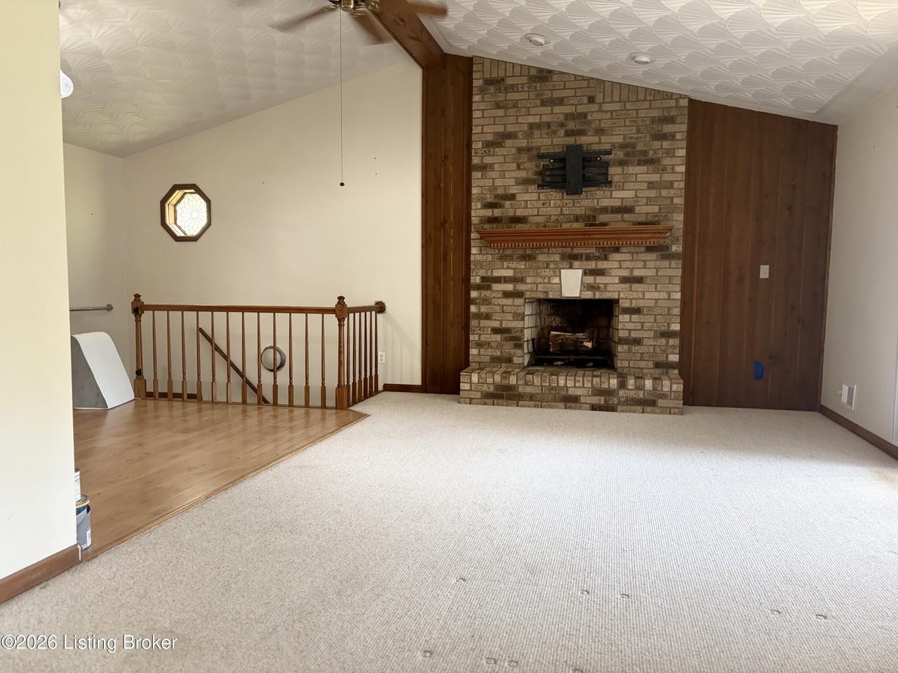 440 Deacon Trce - Photo 3 of 8