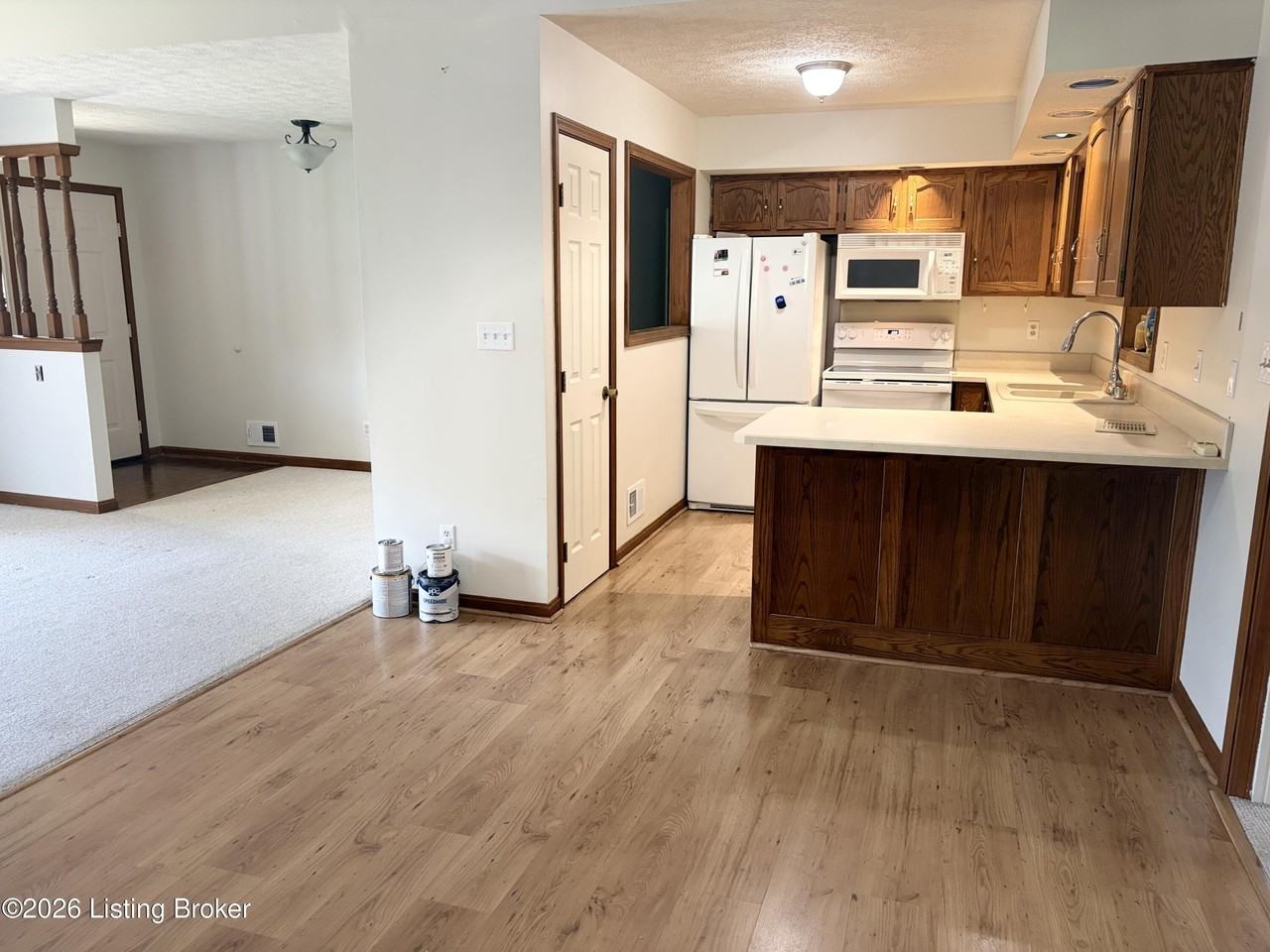 440 Deacon Trce - Photo 4 of 8