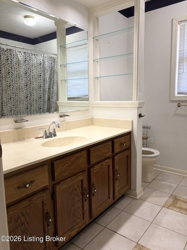 440 Deacon Trce - Photo 6 of 8