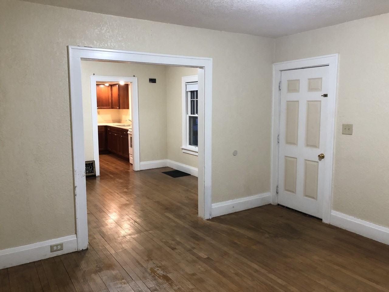 109 Miller Ave #1 - Photo 4 of 14