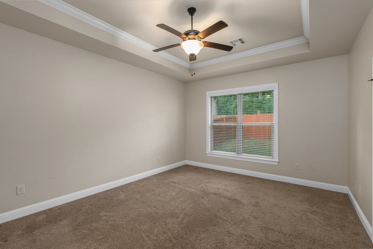 48 Crowder Dr #1 - Photo 6 of 10
