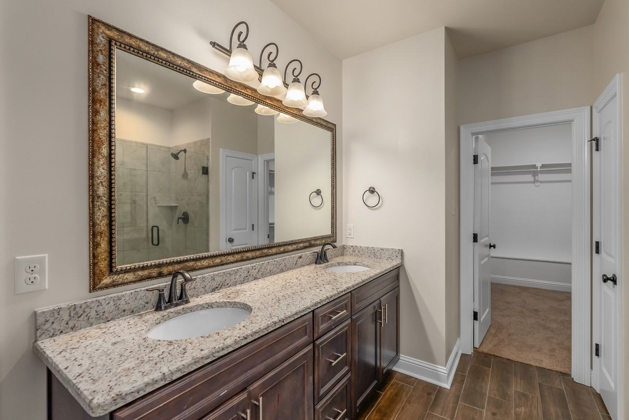 48 Crowder Dr #1 - Photo 7 of 10