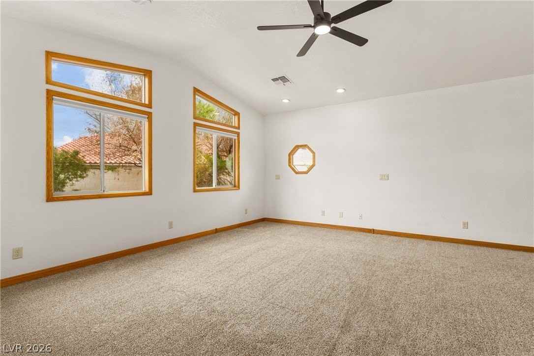 1101 Malachite Ct - Photo 7 of 33