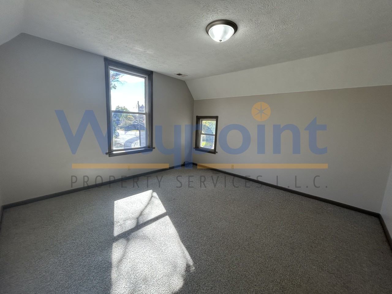 116 E Washington St #1-2 - Photo 4 of 6