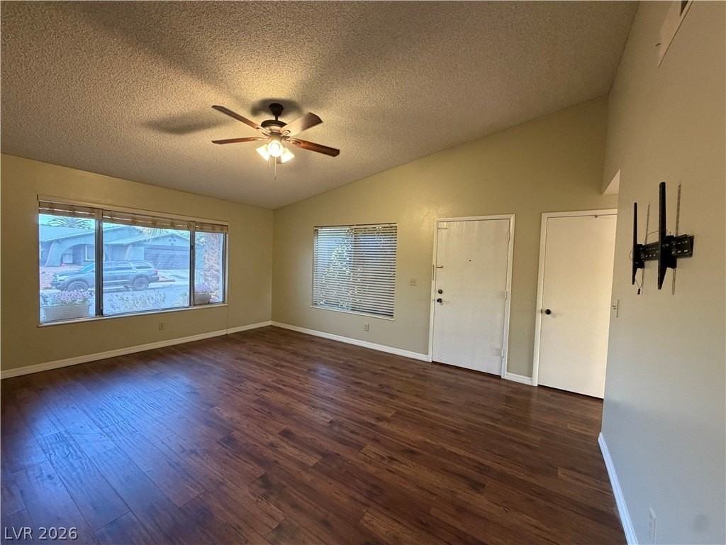 1321 Elsa Way - Photo 7 of 43