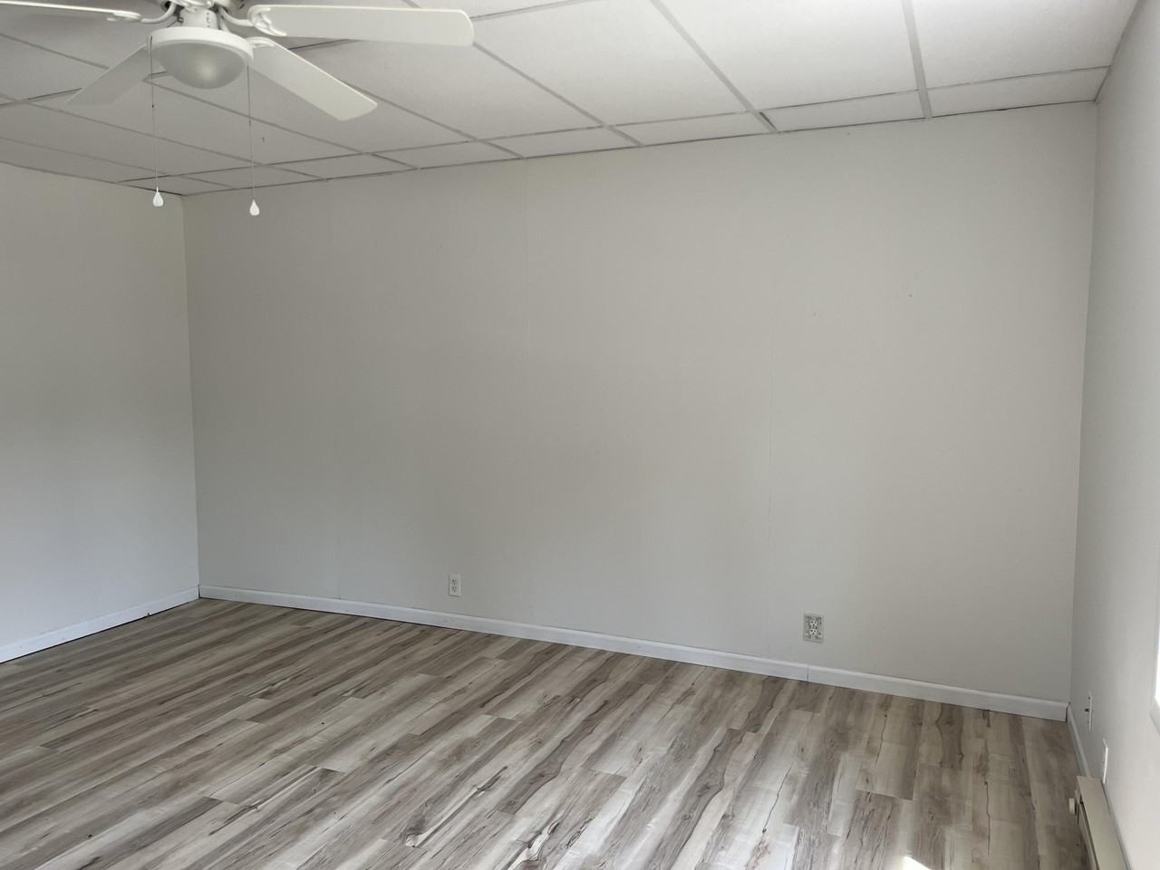 101 N Maple St #1 - Photo 7 of 13