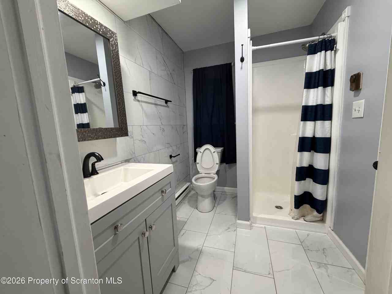 300 New York St - Photo 3 of 5