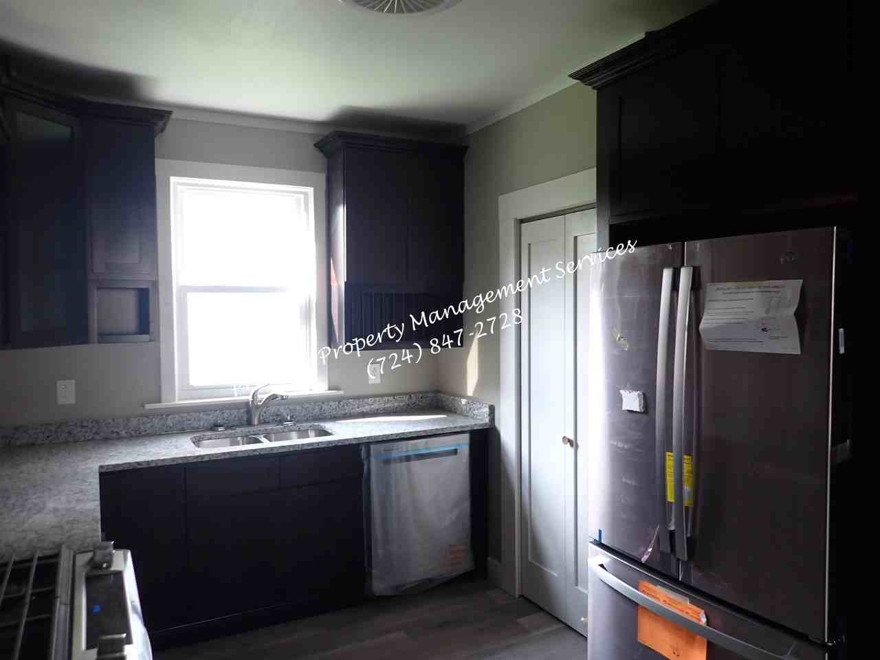 513 12th St #1 - Photo 7 of 20