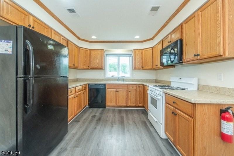 21 Carl Walsh Rd #1 - Photo 3 of 24