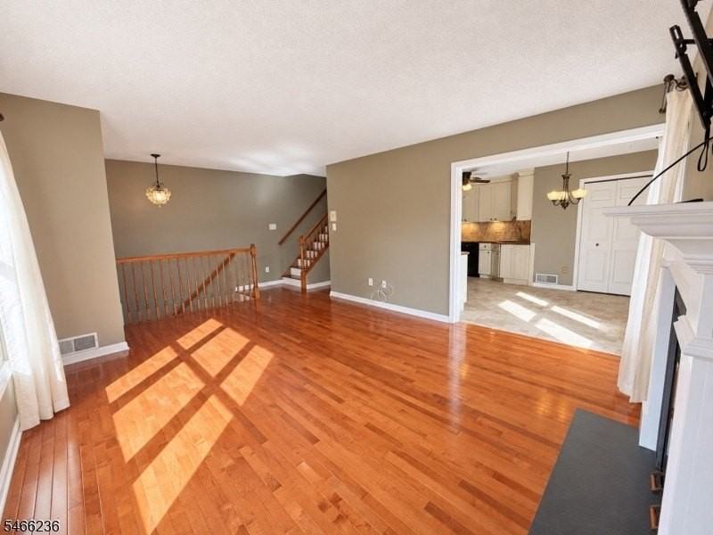 40 Heritage Ln #40 - Photo 2 of 17