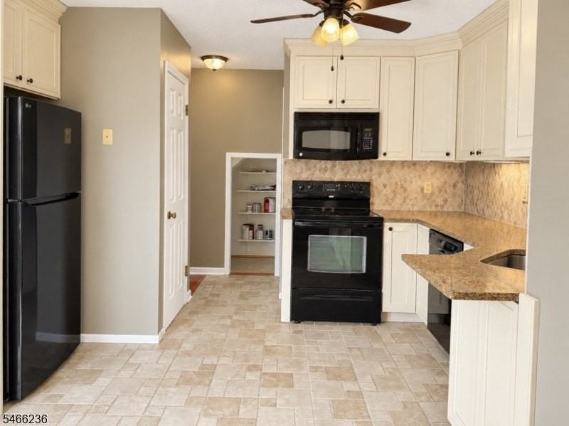40 Heritage Ln #40 - Photo 5 of 17