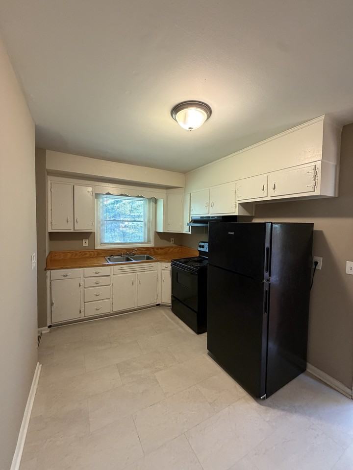 6604 Avenue N #1 - Photo 4 of 9