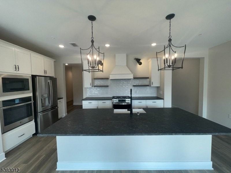 119 Myrtle Rd - Photo 5 of 22