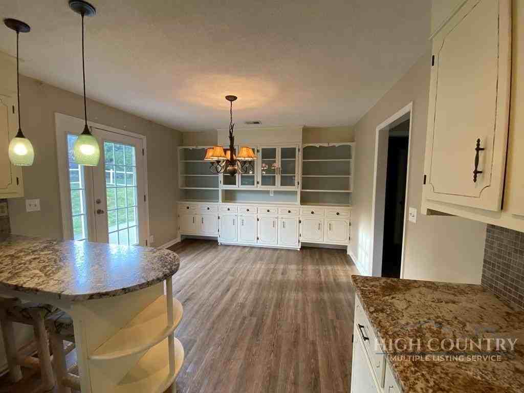 171 Brook Ln - Photo 7 of 18