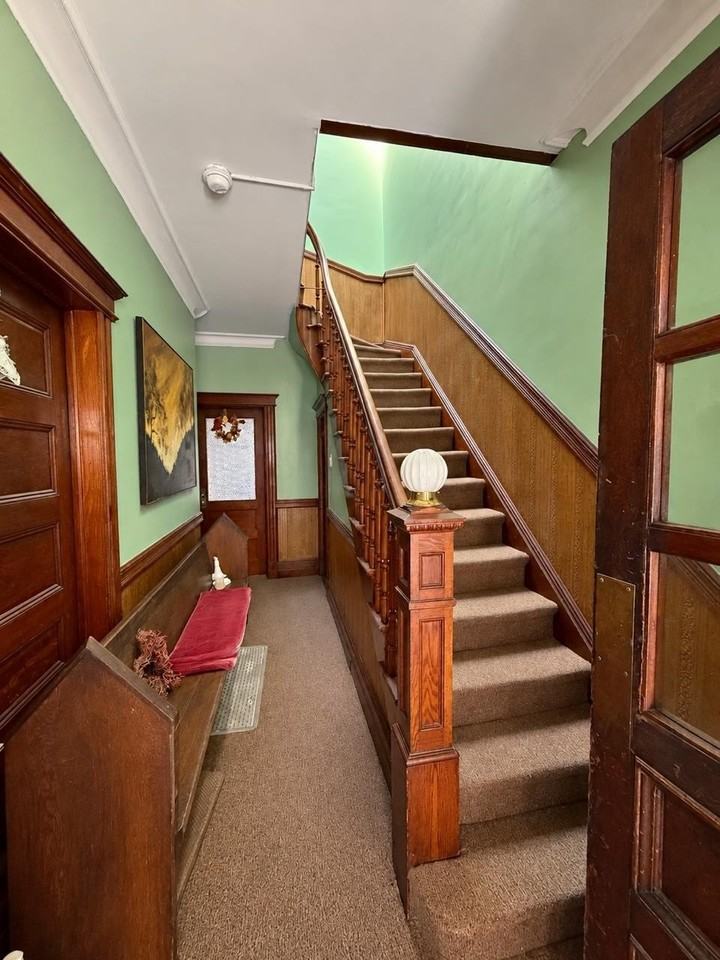 71 Hauxhurst Ave #2 - Photo 3 of 17