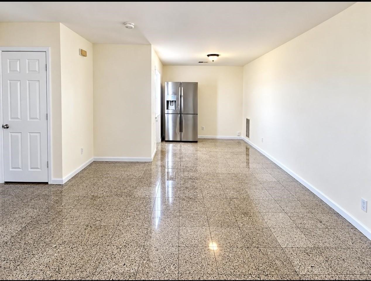 61 Grieco Dr #1 - Photo 2 of 11