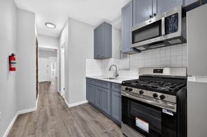 featured image of 310 28th St #3