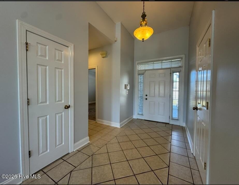 54 Castle Bay Dr - Photo 2 of 17