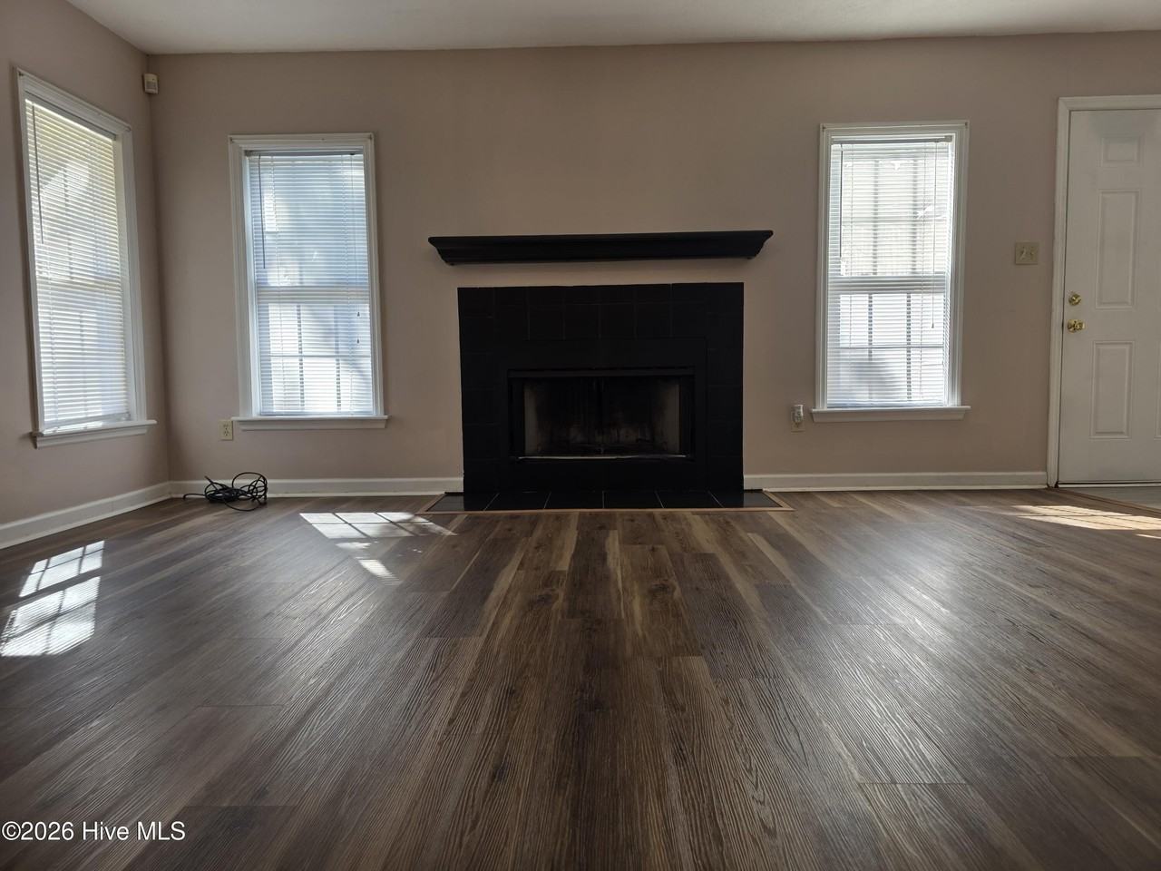 2323 Willis Foreman Rd - Photo 3 of 9