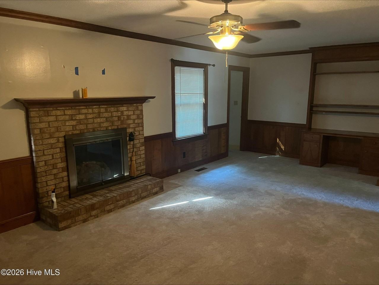 1214 S Wright Rd - Photo 7 of 10