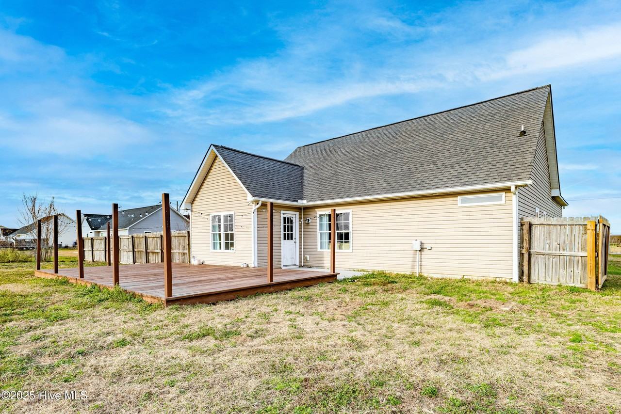 105 Cherry Ridge Ct - Photo 4 of 25