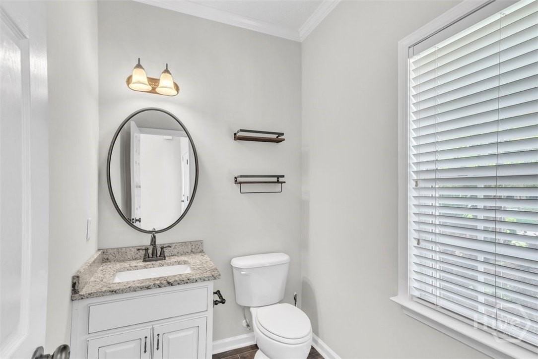 185 Oak Ridge Cir - Photo 4 of 47