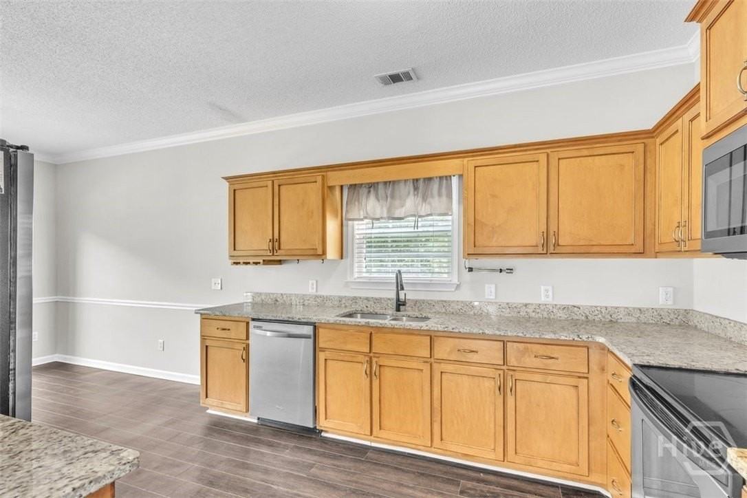 185 Oak Ridge Cir - Photo 6 of 47
