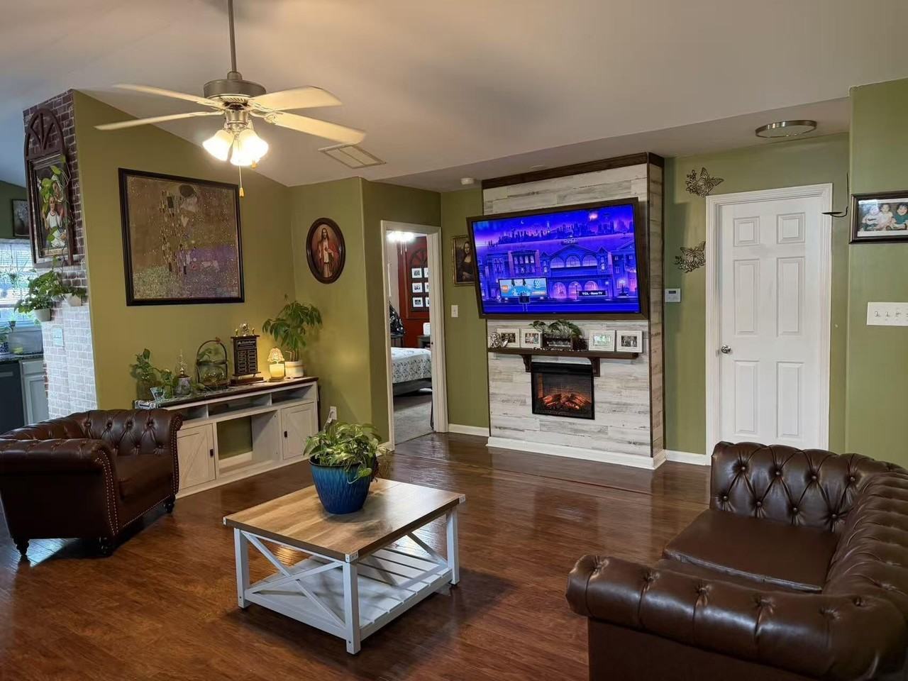 148 Black Water Ln - Photo 4 of 31
