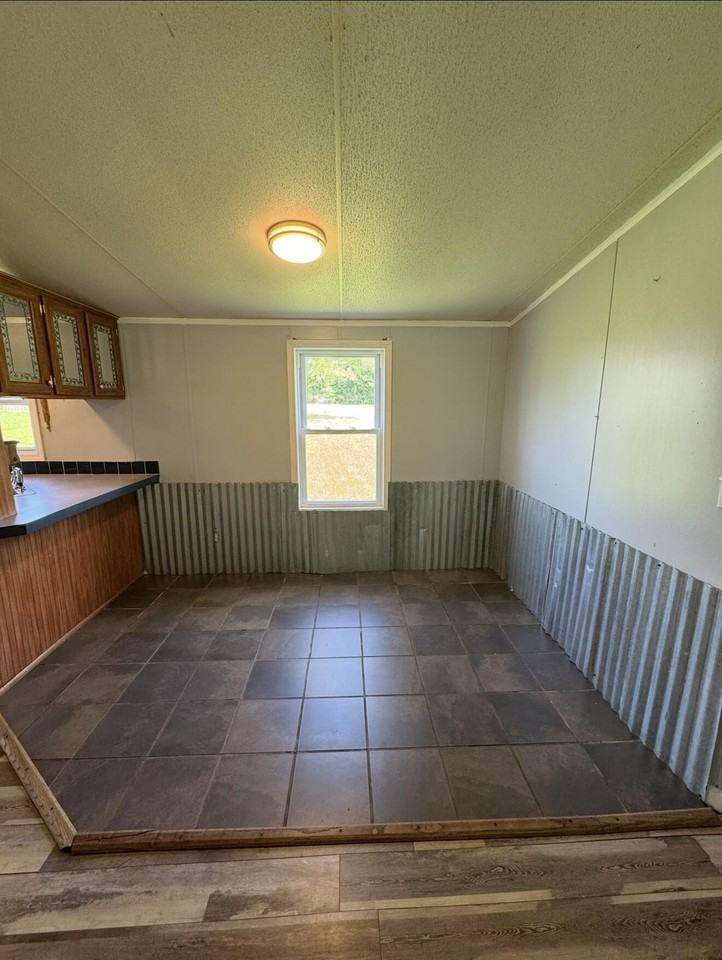 8084 W Jeff Davis Hwy - Photo 4 of 17