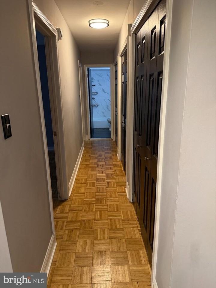 353 Homeland Southway - Photo 5 of 16