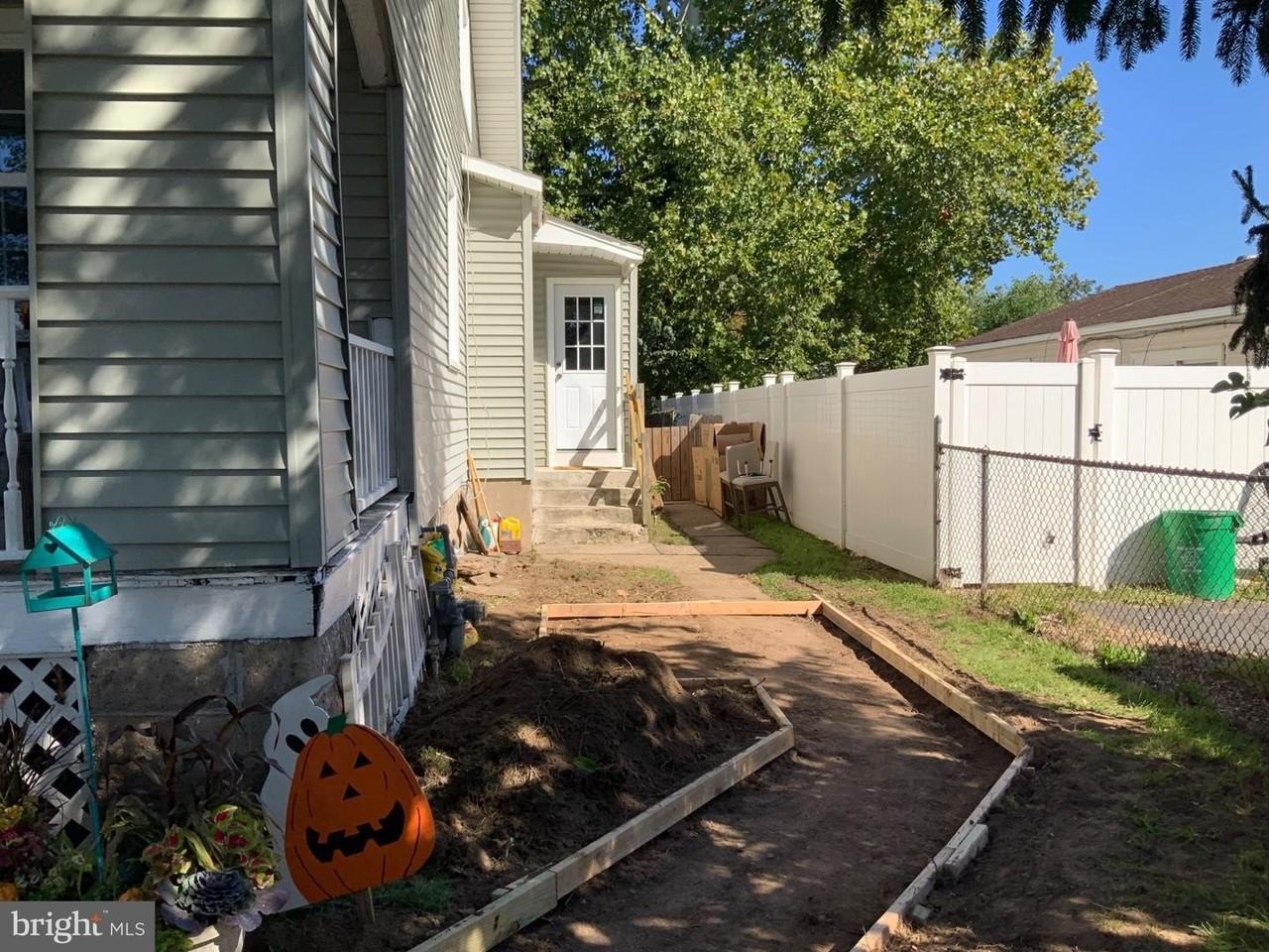 811 Washington Ave - Photo 3 of 16