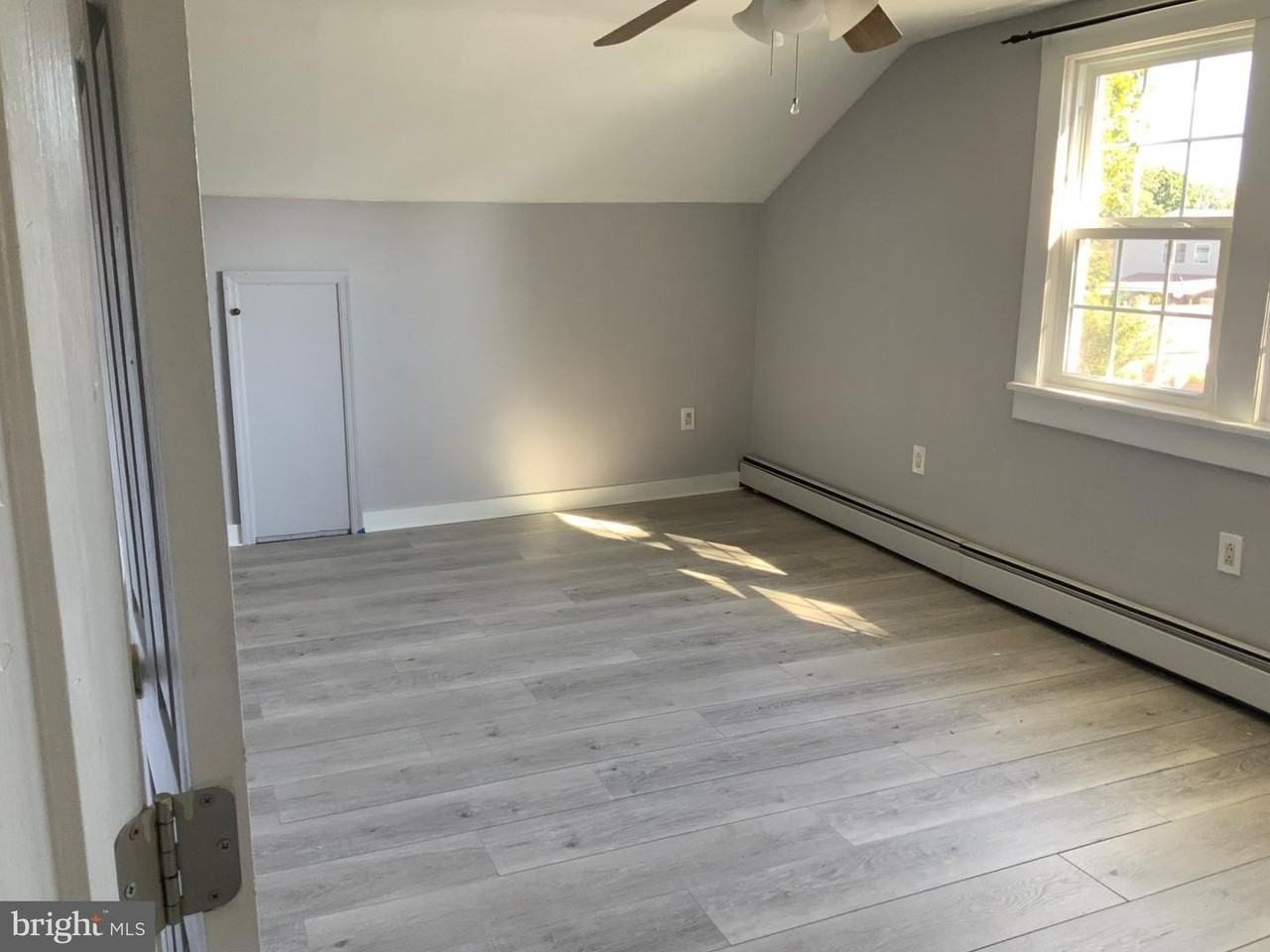 811 Washington Ave - Photo 4 of 16