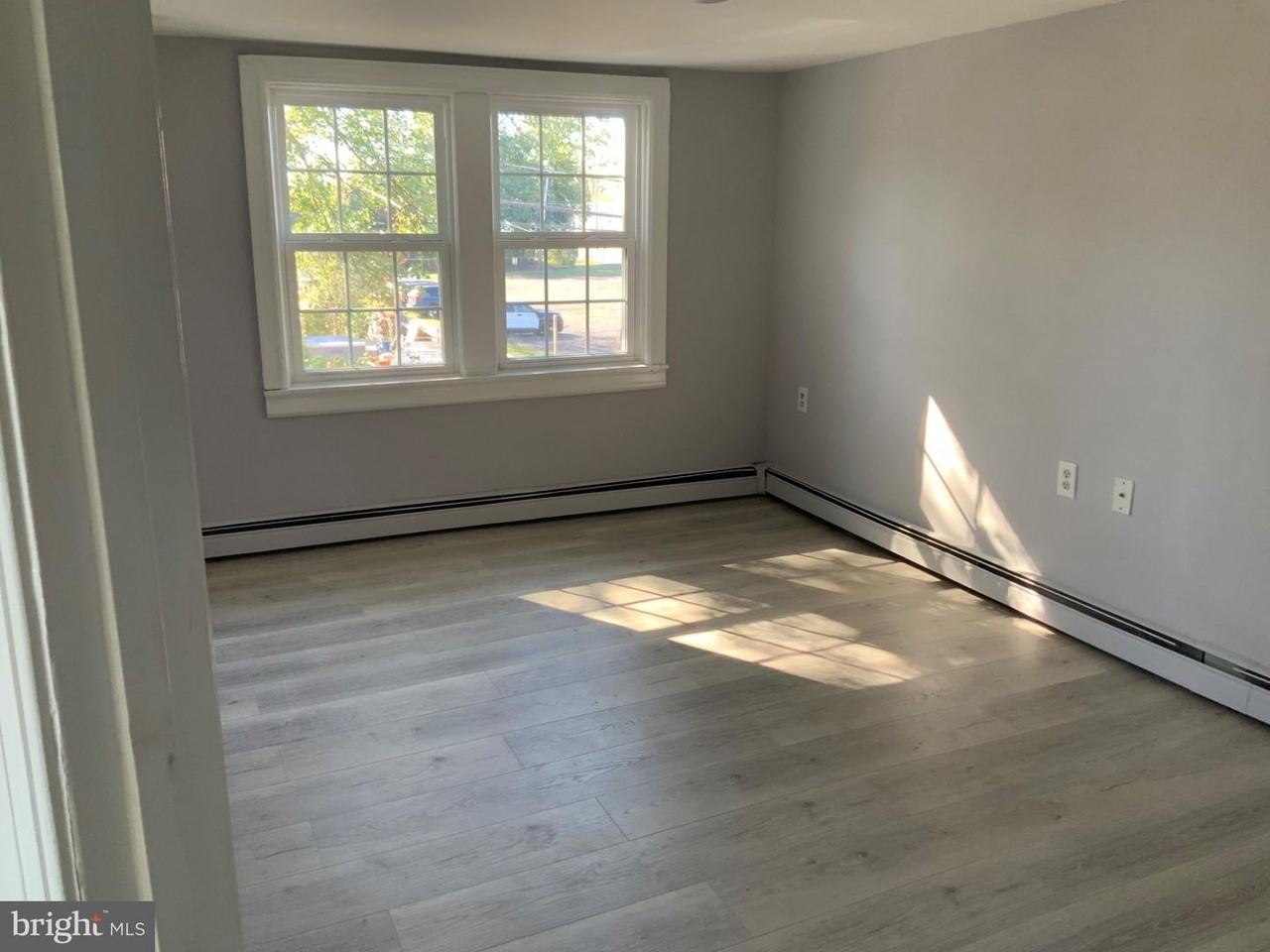 811 Washington Ave - Photo 6 of 16