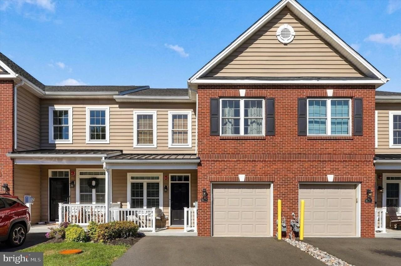 16728 River View Cir