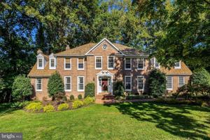 featured image of 10898 Featherfield Ct