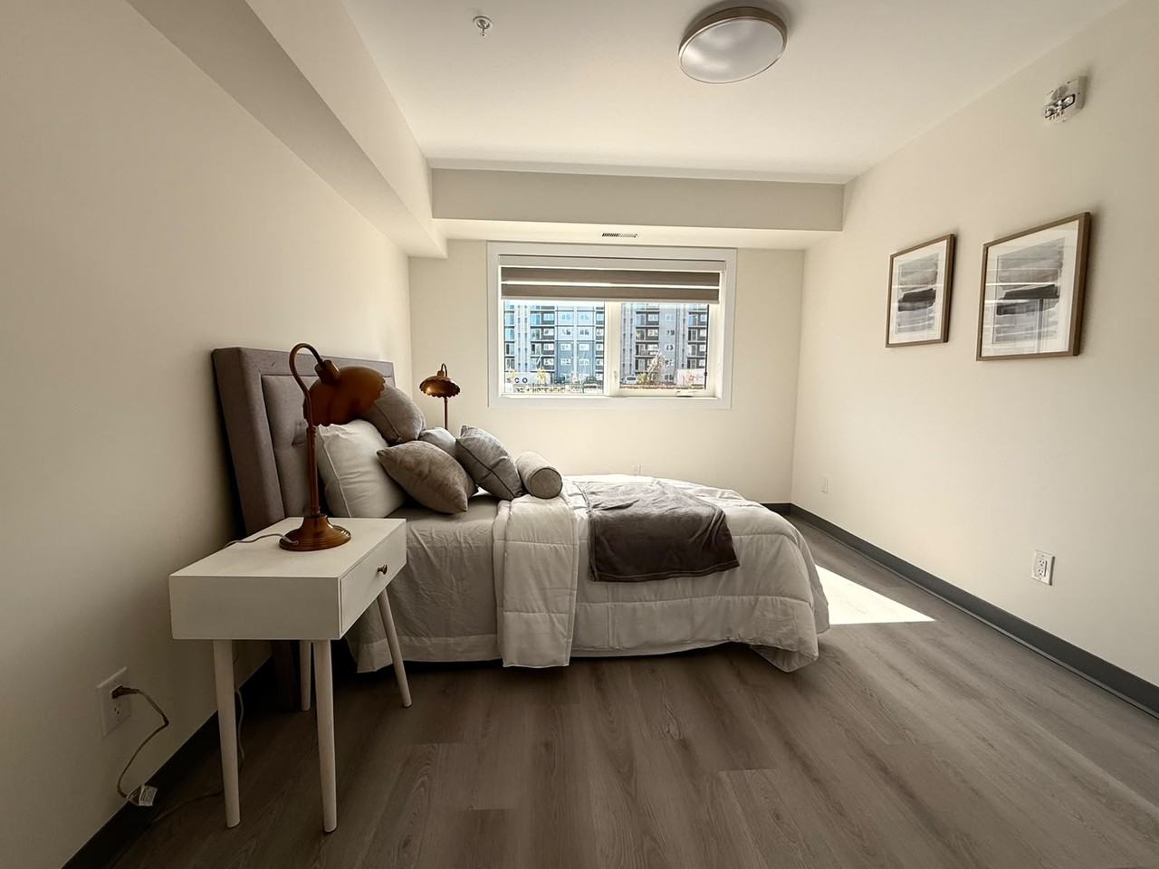 160 Degrave Street - Photo 2 of 12