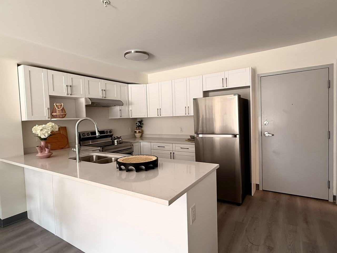 160 Degrave Street - Photo 4 of 12