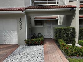 featured image of 10027 Nw 43rd Ter #1