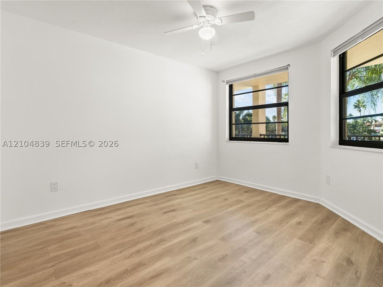 7547 Fairfax Dr #210 - Photo 5 of 29