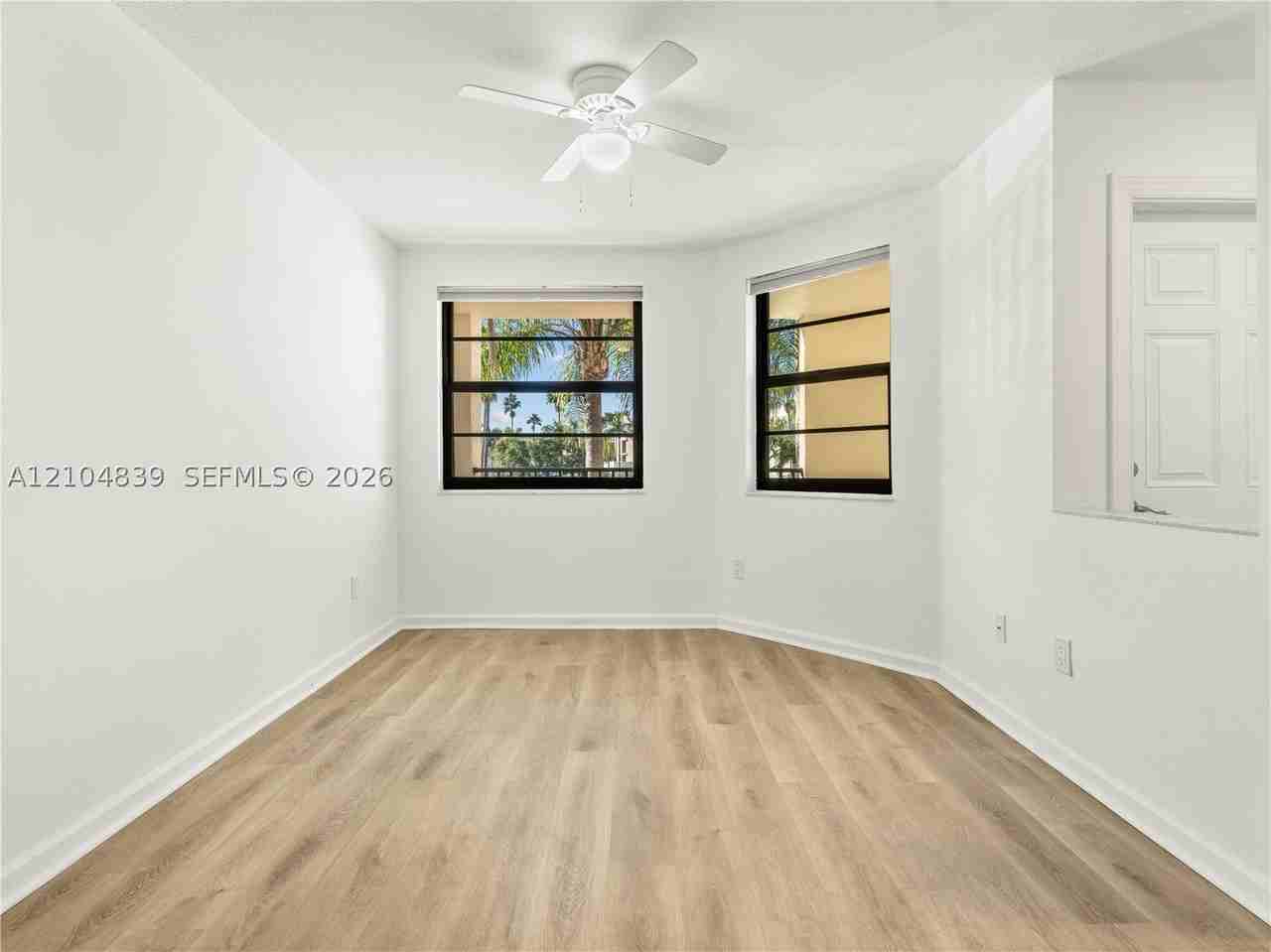 7547 Fairfax Dr #210 - Photo 6 of 29