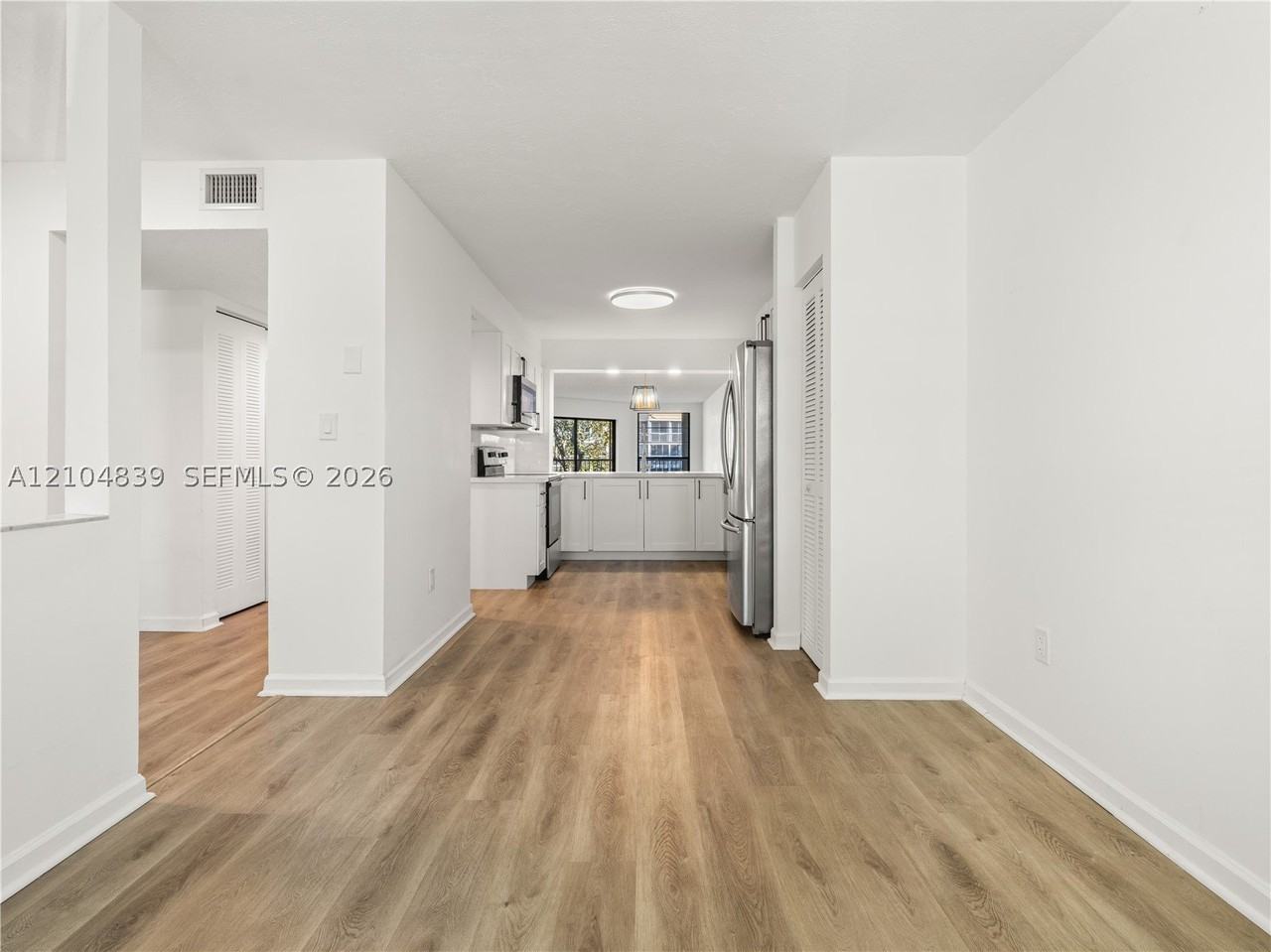 7547 Fairfax Dr #210 - Photo 7 of 29