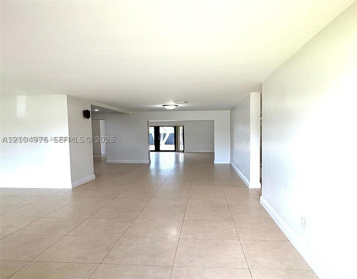 10431 Sw 54th St #10431 - Photo 6 of 22