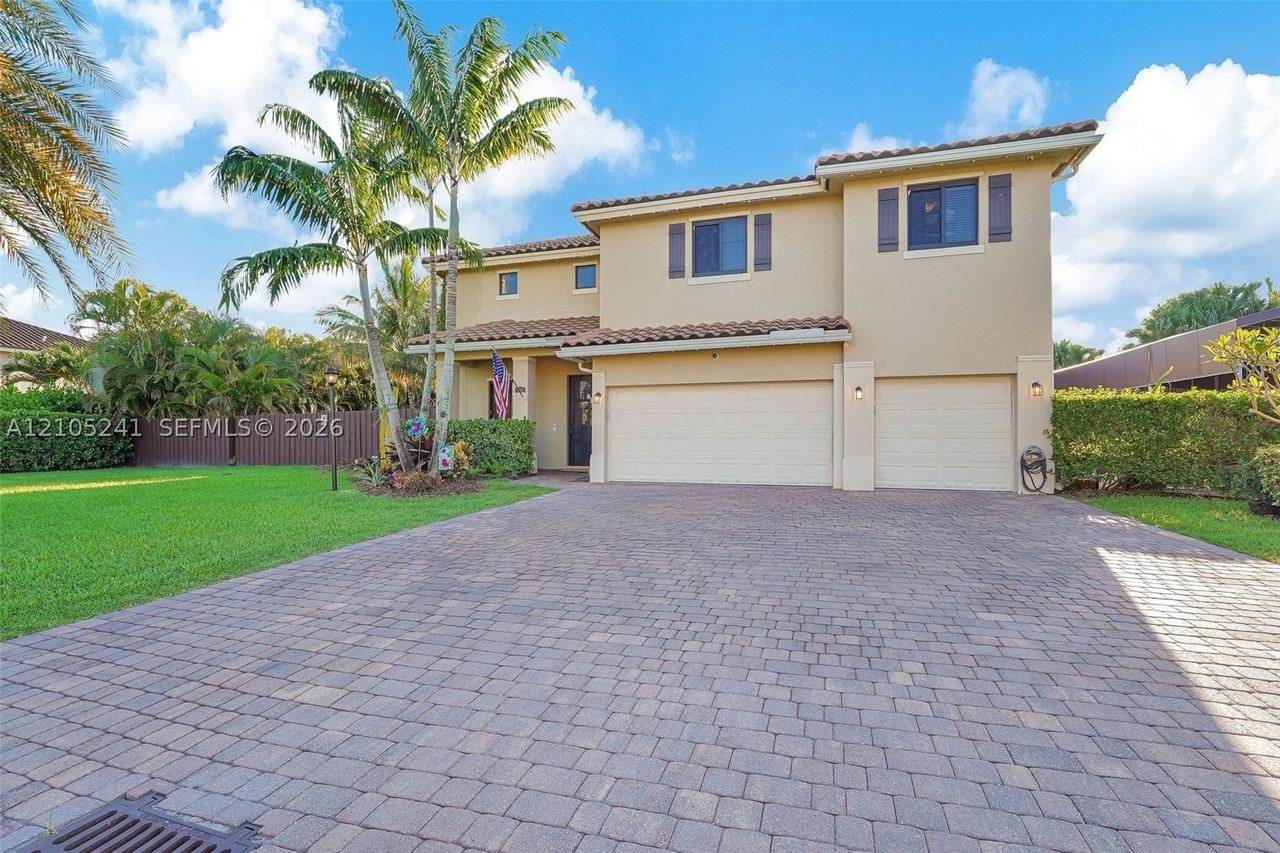 2150 Nw 16th Pl - Photo 4 of 50