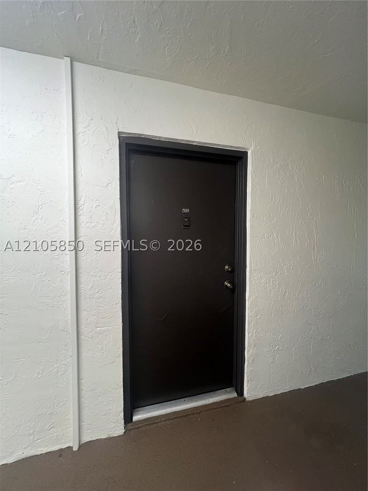 3601 Sw 117th Ave #9-310 - Photo 2 of 22