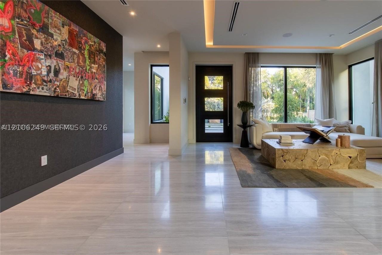 7630 Sw 58th Ave - Photo 6 of 50