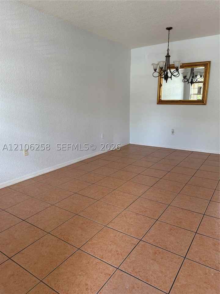 17044 Sw 137th Ct - Photo 7 of 41