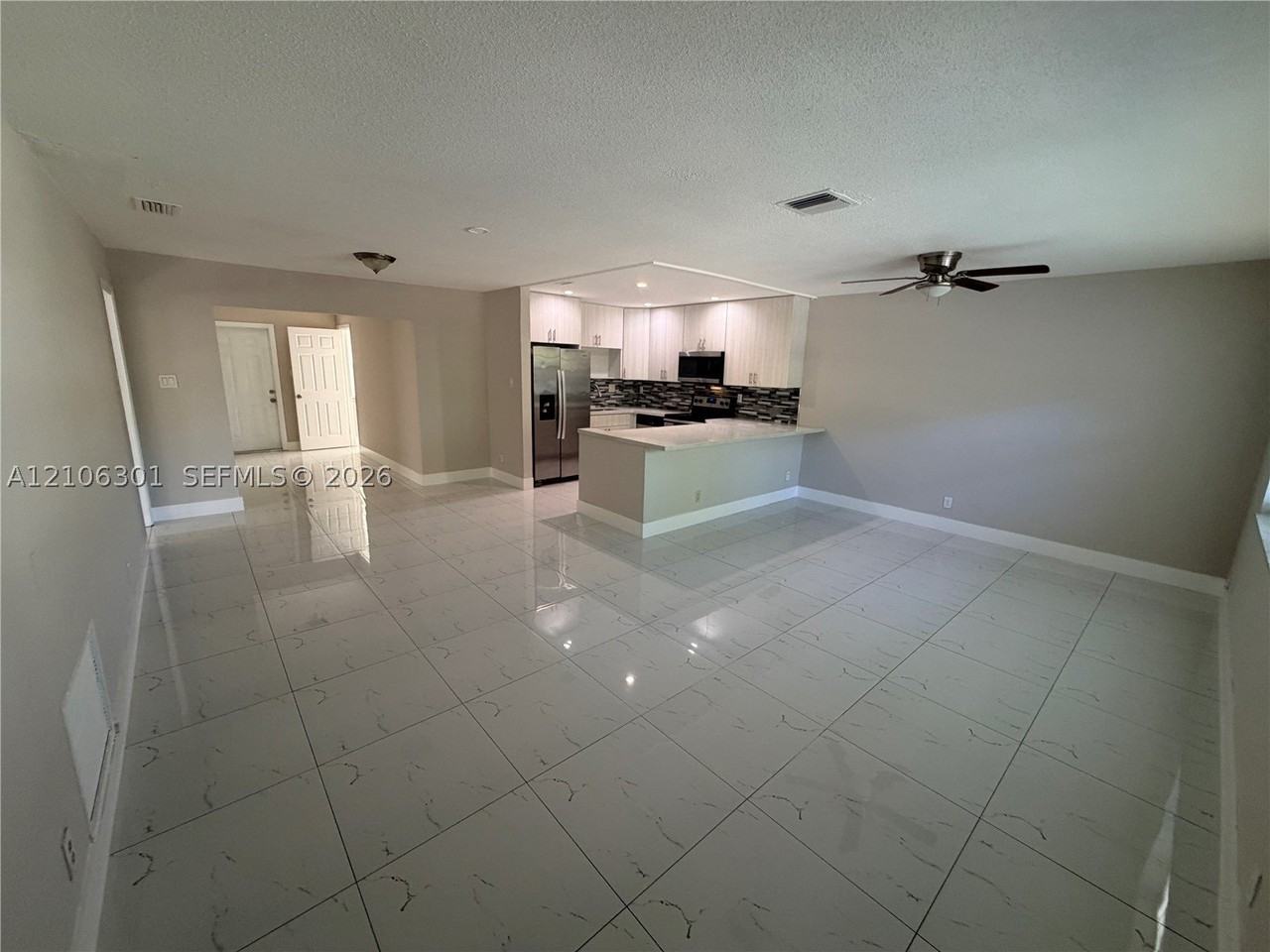 7420 Nw 16th St #7420 - Photo 4 of 17