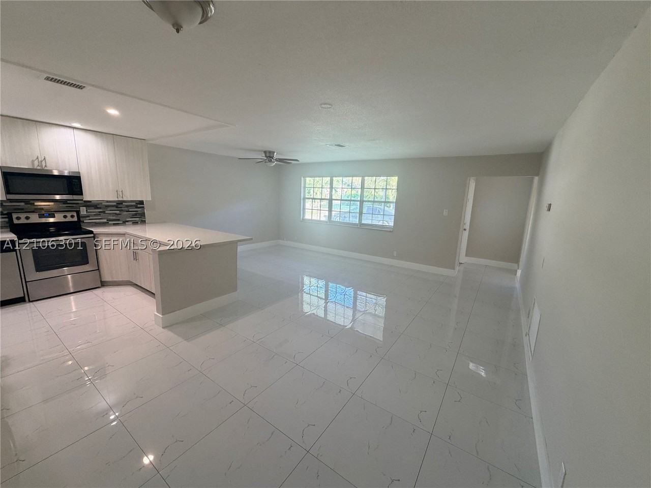 7420 Nw 16th St #7420 - Photo 5 of 17