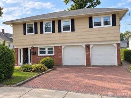 featured image of 28 Girard Ave